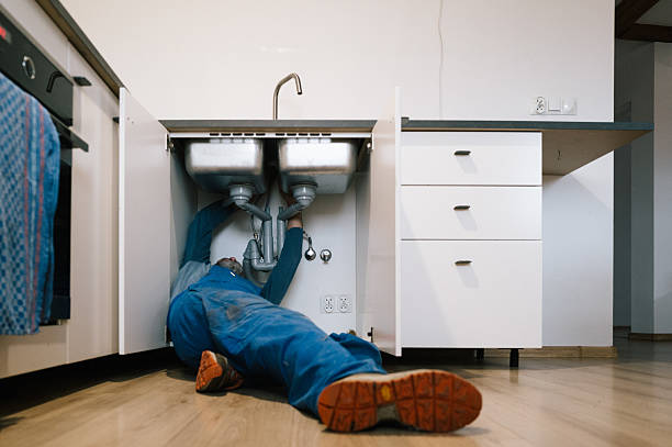 Professional Leak Detection technician working in Oldenburg, IN